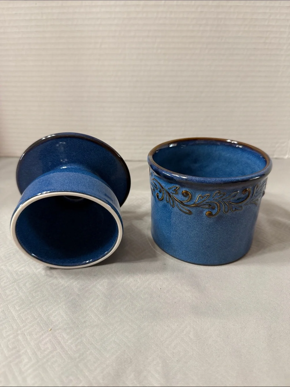 L Tremain The Original Butter Keeper Antique Collection in Denim Blue Glaze
